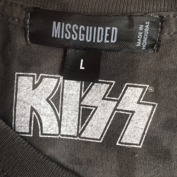 KISS Graphic Tee Shirt - Picture 6 of 6